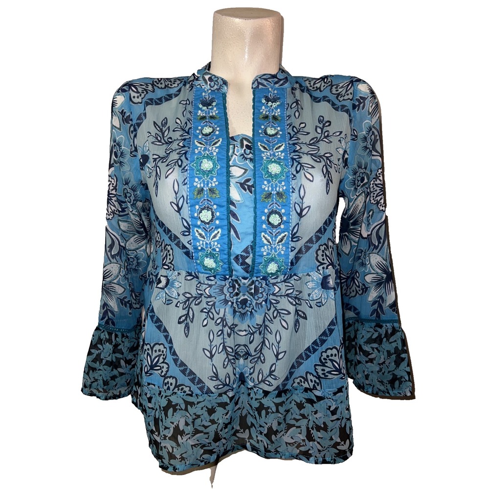 Soft Surroundings Blue Floral Medallion Embroidered Bell Sleeve Tunic PXS